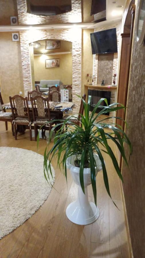 Lux Apartment City Center Mykolaiv Exterior foto